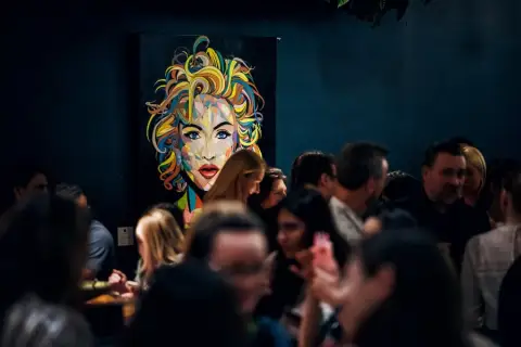 Solo Exhibition "Colors of Life", Abu Dhabi, UAE · Foto 2