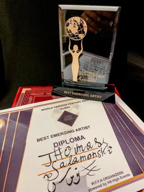 Award: Best Emerging Artist — WFFA Dubai, Dubai, UAE · Foto 1
